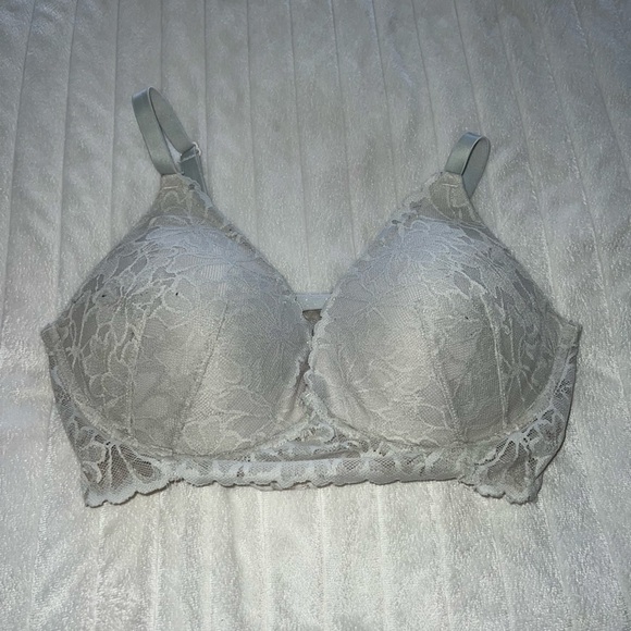 WOMEN’S Victoria secret bra size small D/DD - Picture 2 of 4